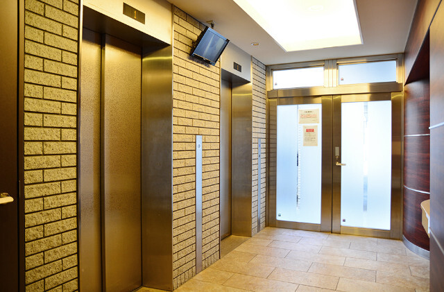 建物エントランス