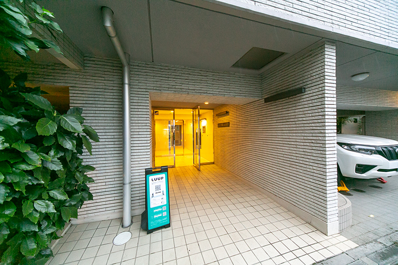 建物エントランス