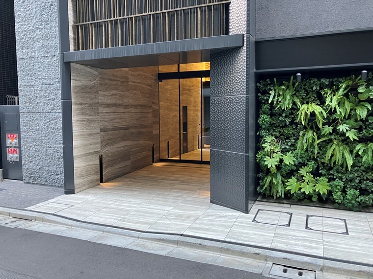 建物エントランス