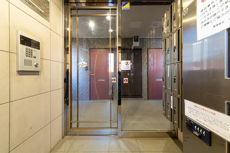 建物エントランス