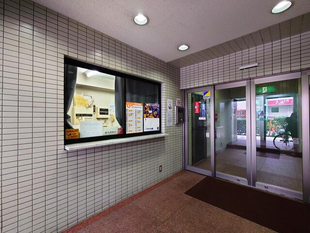 建物エントランス
