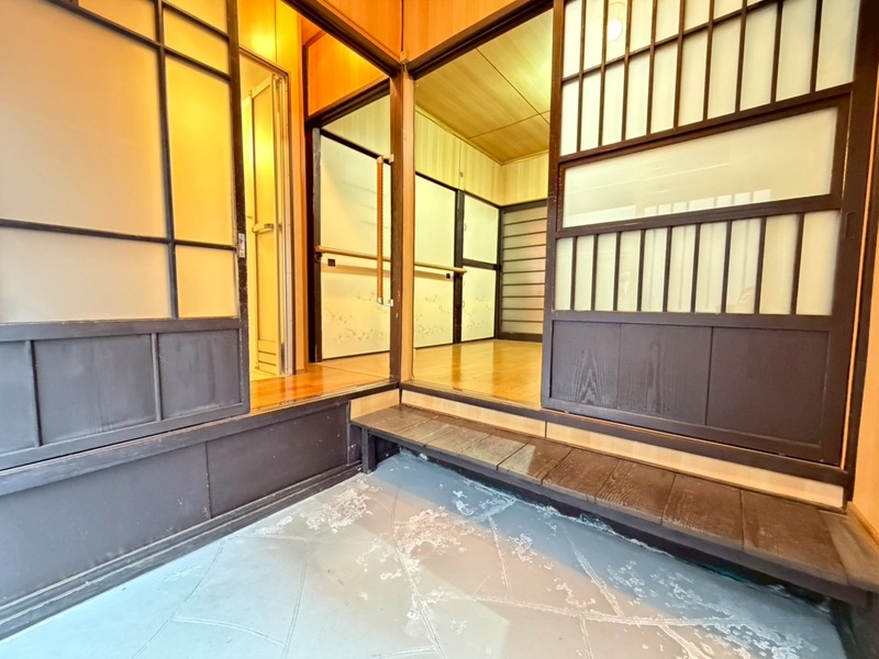 玄関