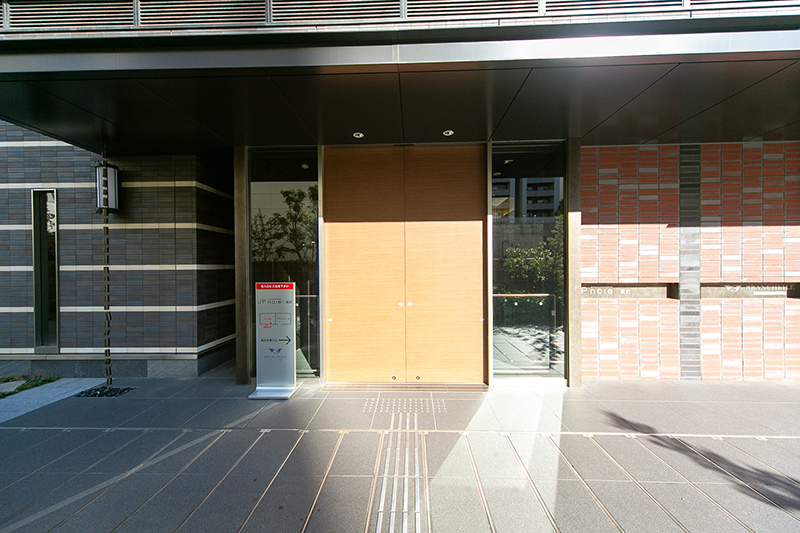 建物エントランス