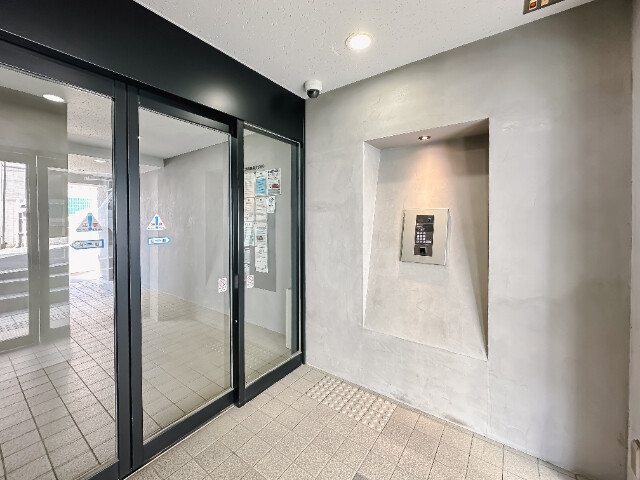 建物エントランス