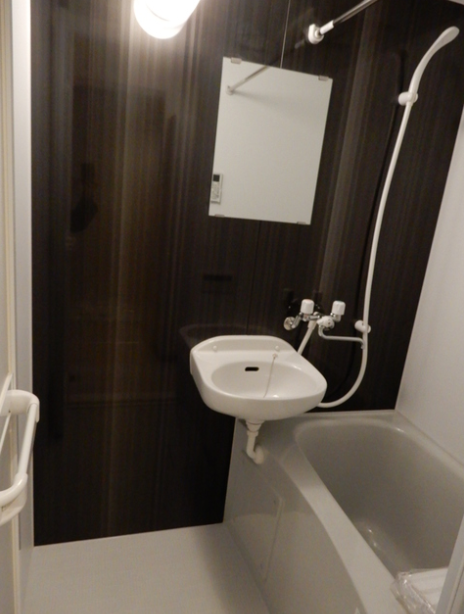 シャワールーム