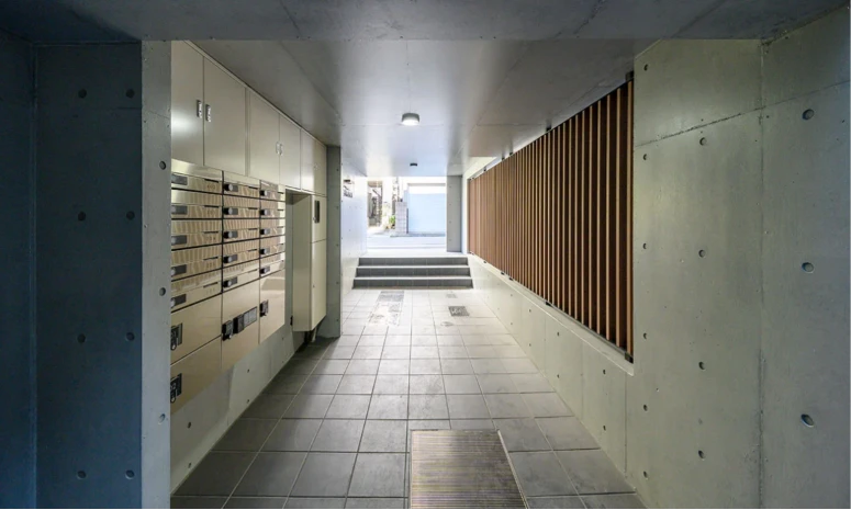 建物エントランス