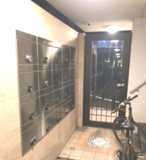 建物エントランス