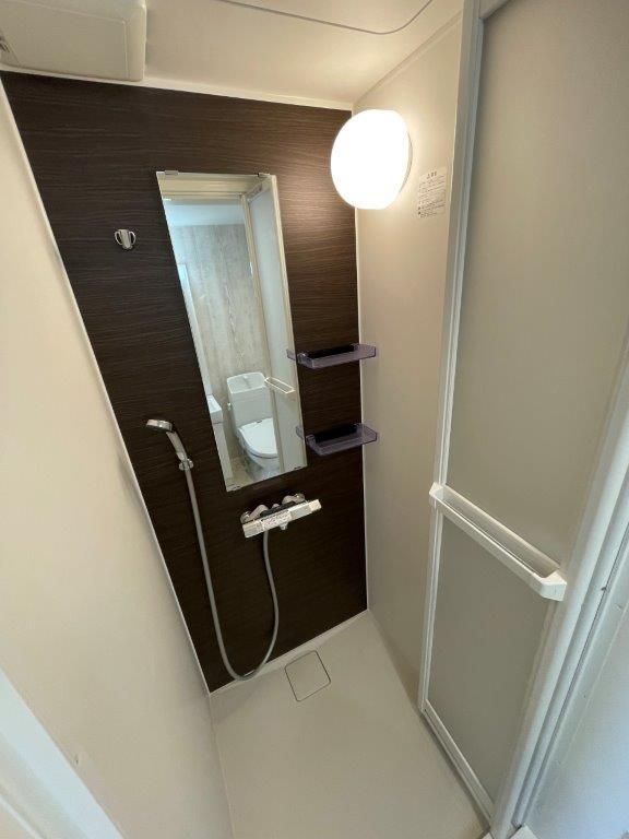 シャワールーム