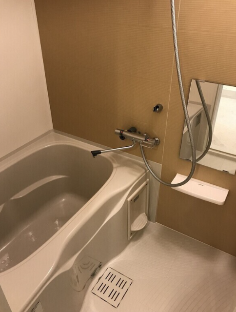 シャワールーム