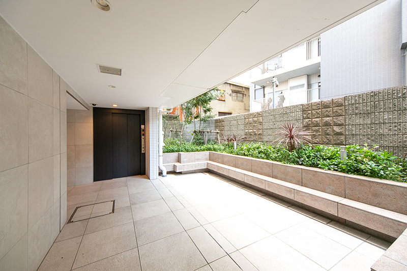 建物エントランス