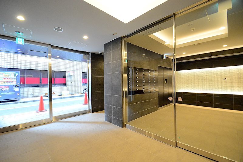 建物エントランス