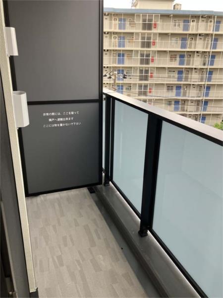 バルコニー