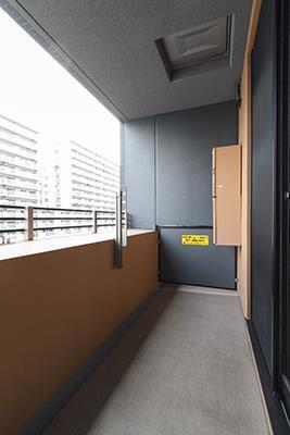 バルコニー