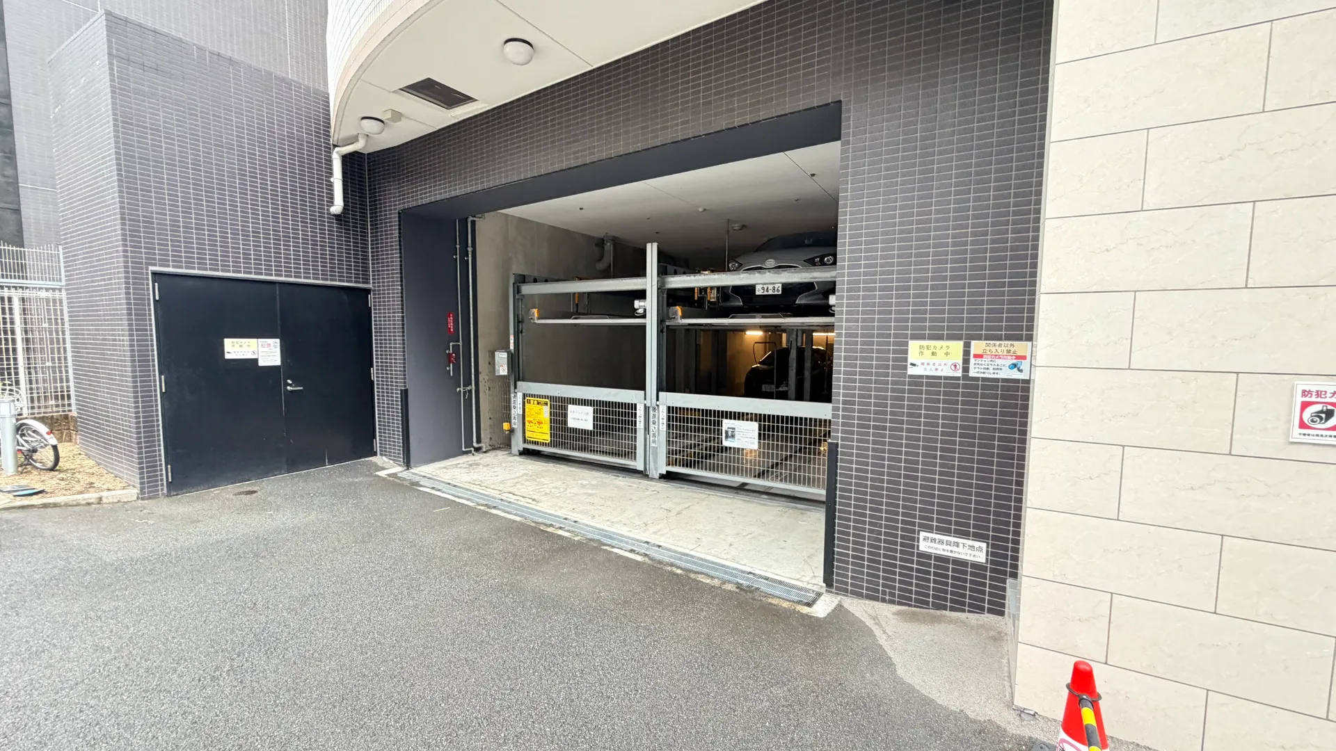 駐車場