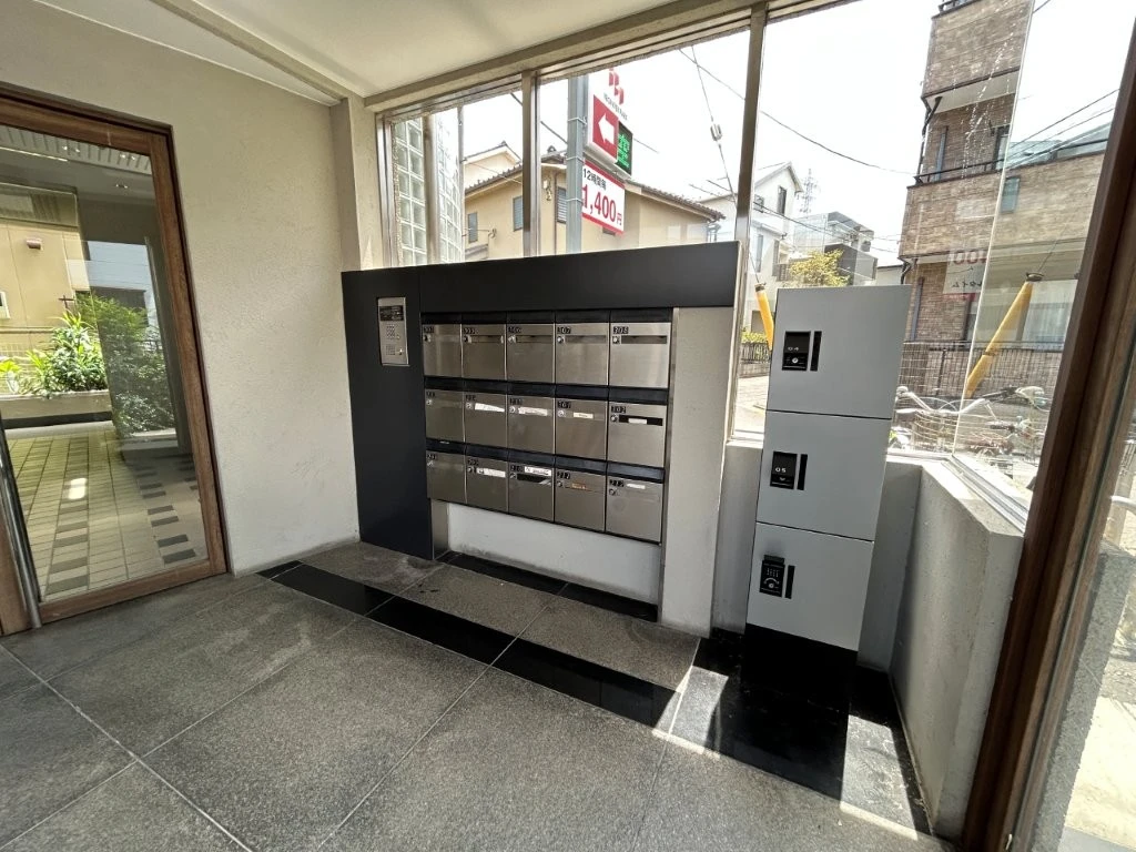 建物エントランス