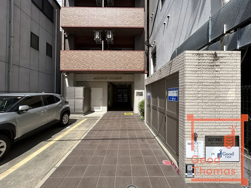 建物エントランス