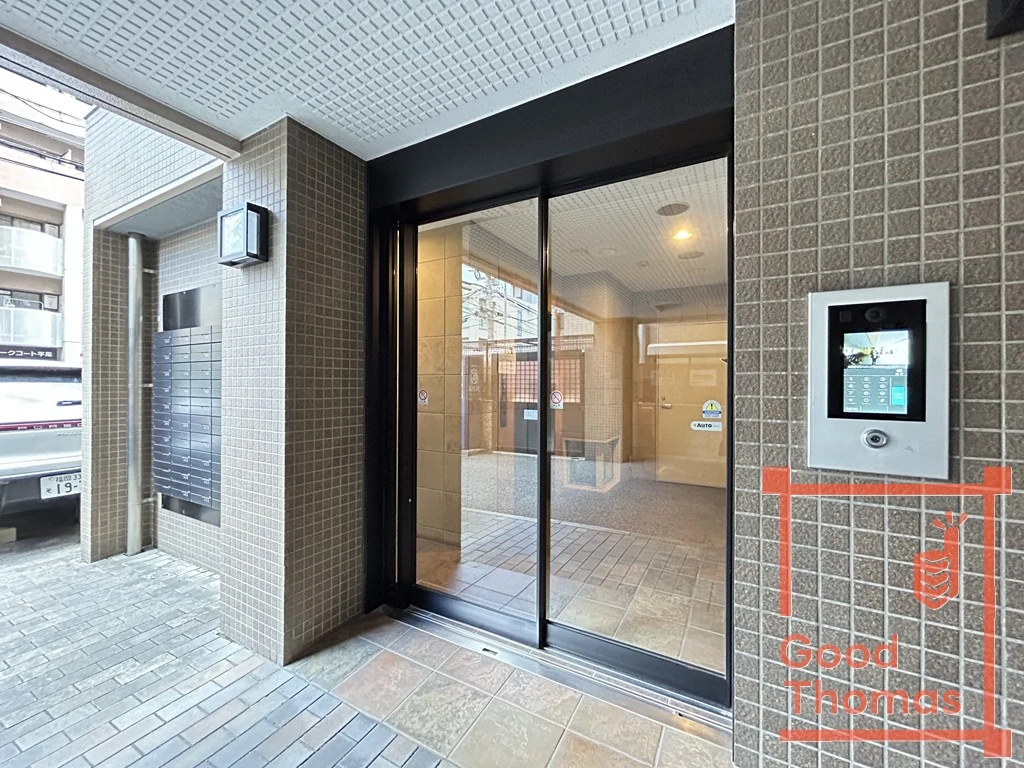 建物エントランス