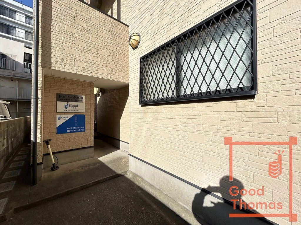 建物エントランス