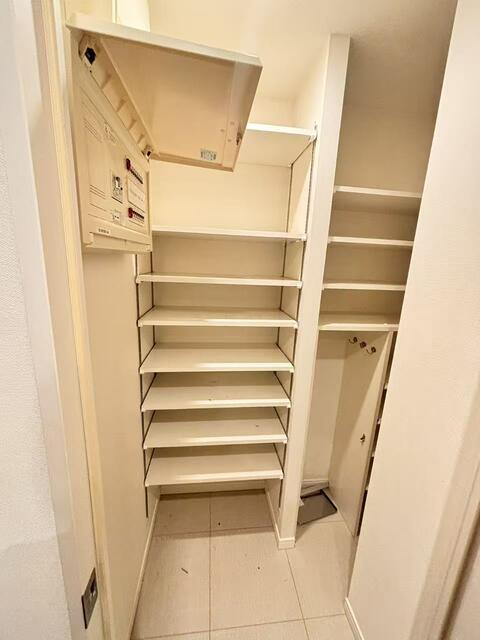 収納