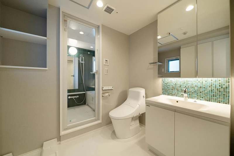 シャワールーム