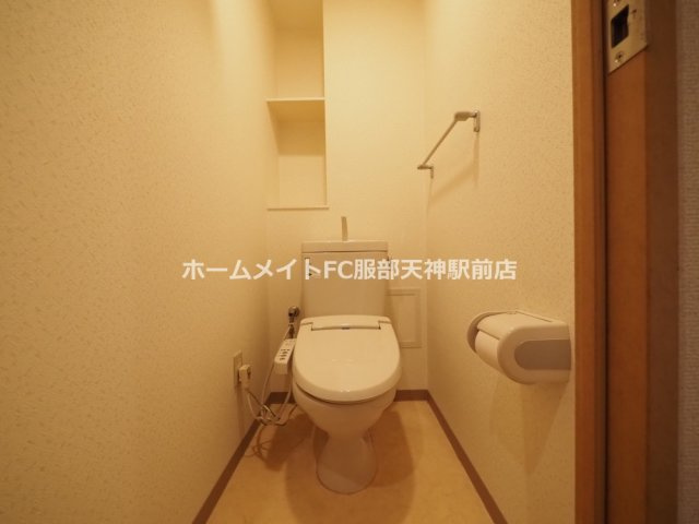 ソレイユ服部 402 トイレ