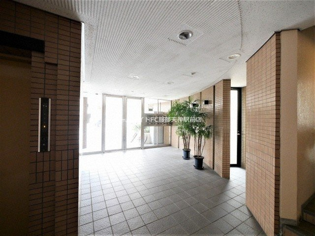 ルミエール西緑丘 402 ロビー