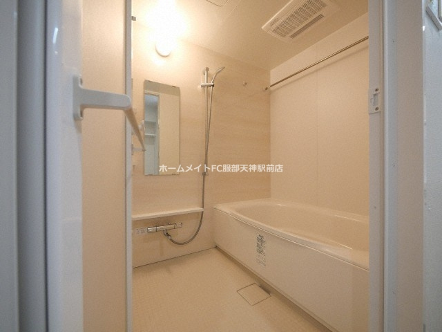 トリニティ豊中本町 503 浴室