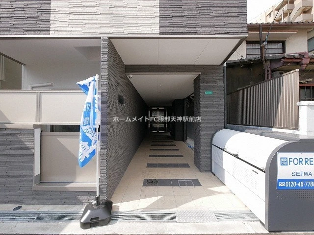 FLレジデンス心斎首府 0302 玄関
