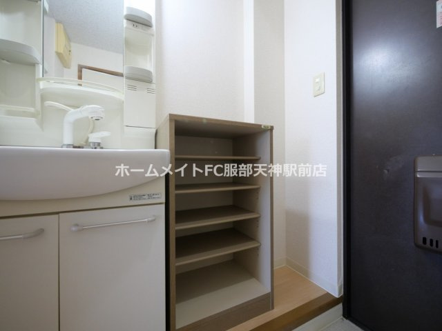 シャンヴェルジェ豊中Ⅰ 106 収納