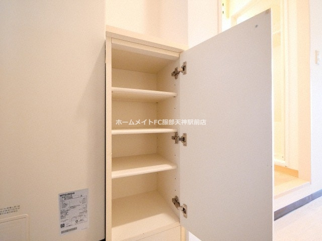 インペリアル豊中服部 502 収納