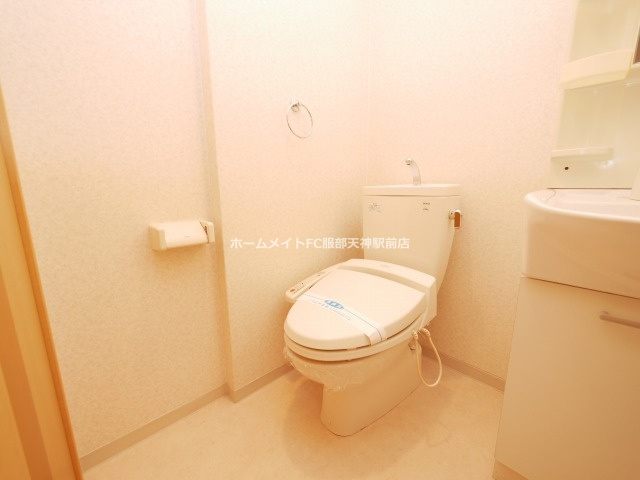 CASSIA豊中三国 303 トイレ