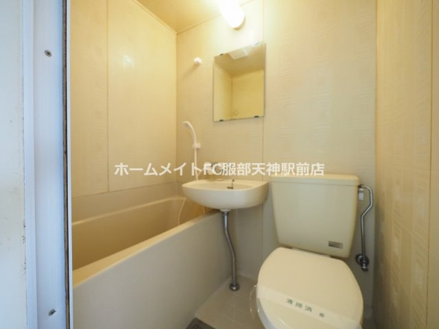 ストロング第3新大阪 202 浴室