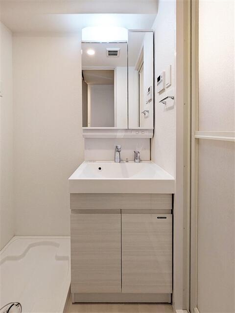 Ｓ－ＲＥＳＩＤＥＮＣＥ堺筋本町Ｕｎｏ 810 洗面所