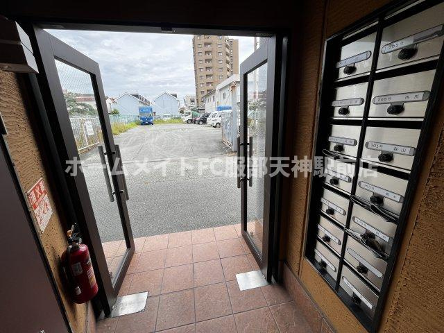 愛名マンション 402 玄関
