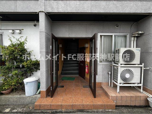 愛名マンション 402 玄関
