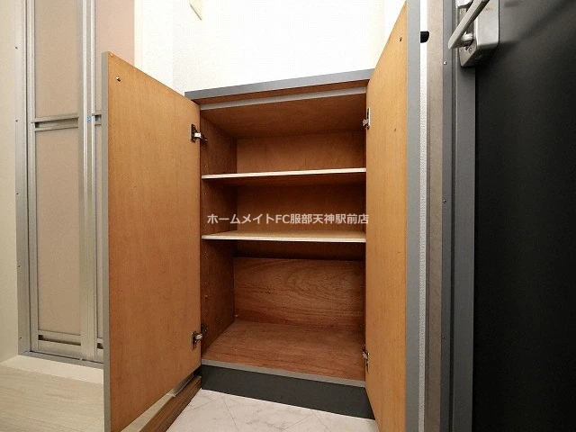 パークヴュー北梅田 606 収納