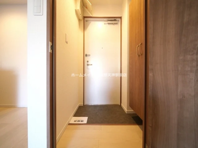 フィユフラッツ豊中末広町 205 玄関