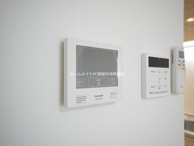 クローバー・メゾン服部 203 セキュリティ
