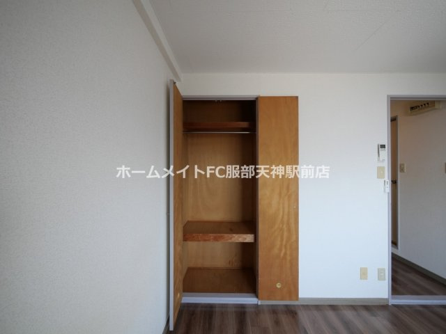 ギャレ蛍池新館 330 収納