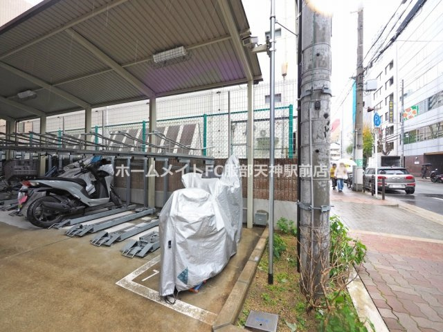 ミュプレ北浜EAST 1416 駐車場
