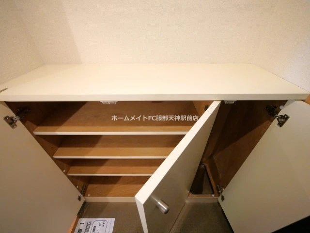 スクエア 302 収納