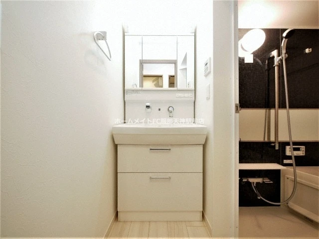 ガレリア大阪空港II 201 洗面所