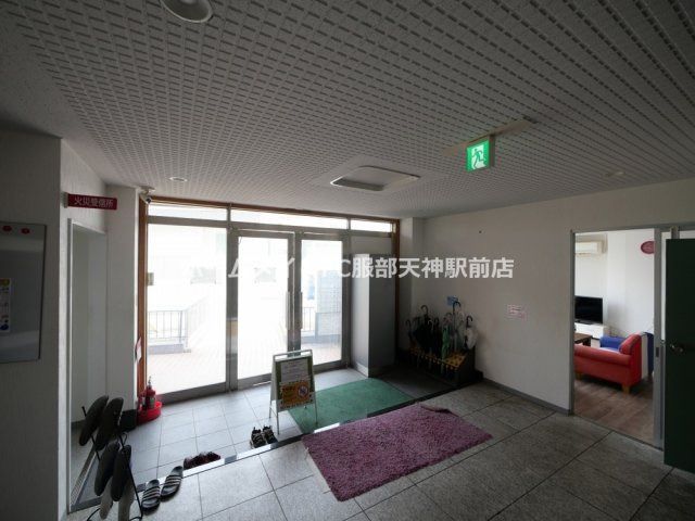 ギャレ蛍池新館 330 ロビー