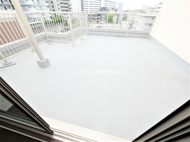 レギャン002 502 バルコニー
