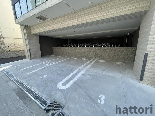 Alivis三国本町 1003 駐車場