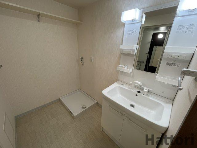 ロイヤルプラザ千里 502 洗面所