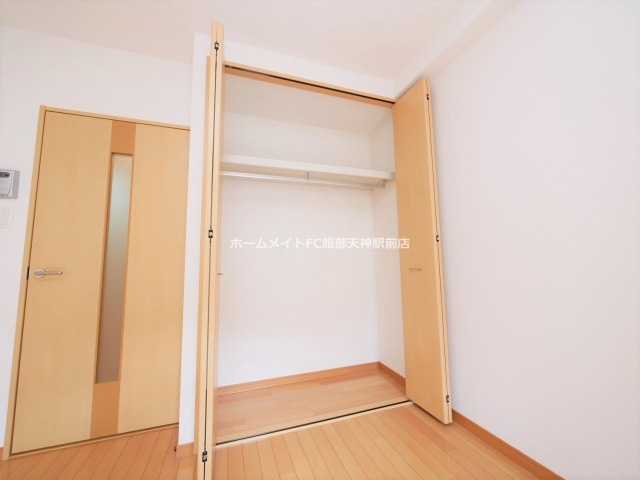 CASSIA豊中三国 303 収納
