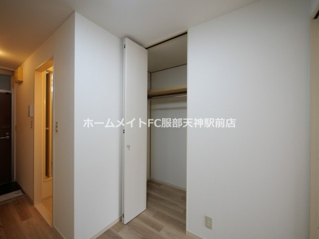 ヴィラ・グレイスB 205 収納