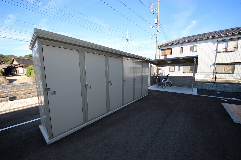 その他