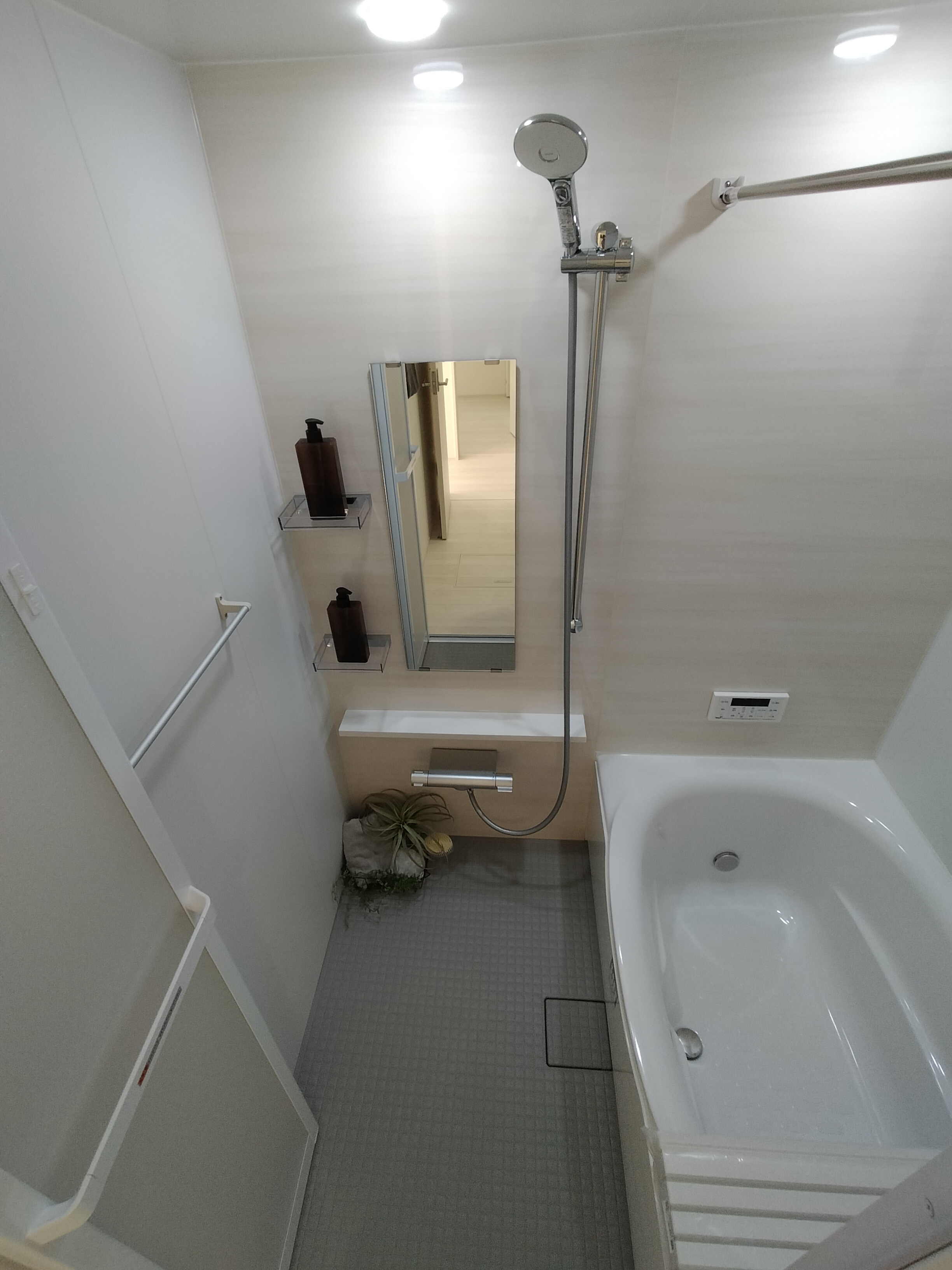 シャワールーム